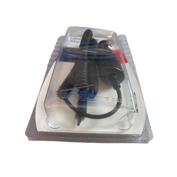 Verizon Wireless Vehicle Power Adaptor Over Charge Protection - Picture 2 of 6